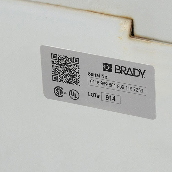 Brady BPT-6-7563-2.5 Metallised Polyester Labels 38.10mm x 19.05mm