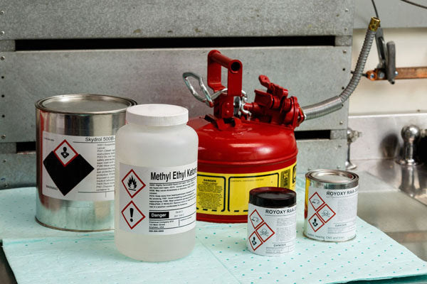 B30-262-7569-CLP2 Brady BBP33 Pre-printed GHS-CLP Chemical Labels 105.00 mm x 155.00 - Labelzone